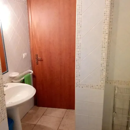 Casa Vacanze Rita A 150m Dal Mare Apartment *